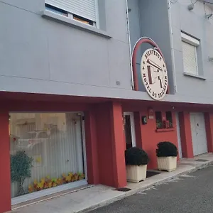 Du Tricastin Hotel
