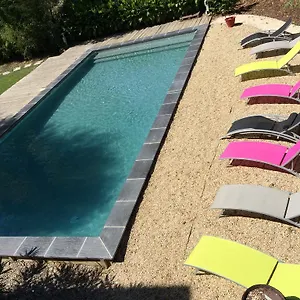 Le Robinson Hotel